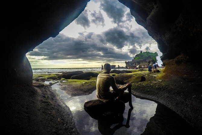 Tanah Lot Temple, Waterfall & Ubud Tour (Private & All-Inclusive) - FAQ