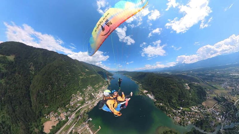 Tandem flight: Paragliding panorama tandem flight - The Experience: From Ground to Sky