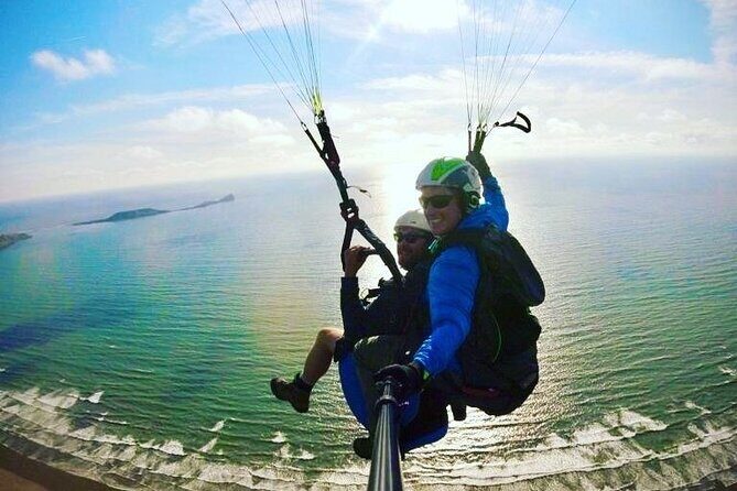 Tandem Paragliding Experience in the Brecon Beacons - Who Will Love This Experience?