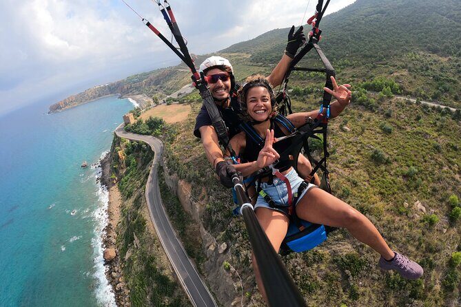 Tandem Paragliding Flight in Taormina - What Makes This Paragliding Tour Stand Out?