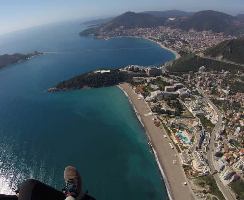 Tandem Paragliding in Budva with Expert Pilots/All-inclusive - Key Points
