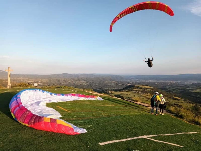Tandem Paragliding over Barcelona + Transport - The Experience Breakdown: What to Expect from Start to Finish