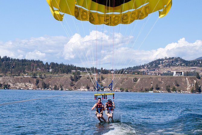 Tandem Parasailing Experience in Kelowna - The Itinerary in Detail
