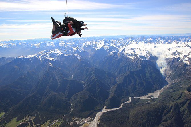 Tandem Skydive 13,000ft from Franz Josef - Why This Skydiving Experience Stands Out