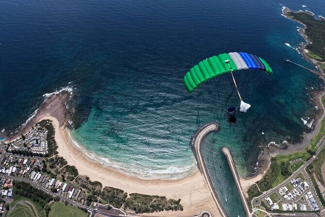 Tandem Skydive Shellharbour Beach 15,000ft - Key Points