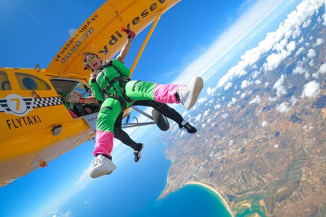 Tandem Skydiving Algarve 10.000ft  3500m - An In-Depth Look at the Experience