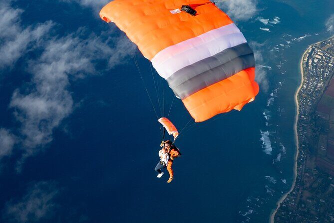 Tandem Skydiving with GoJump in Hawaii - FAQ