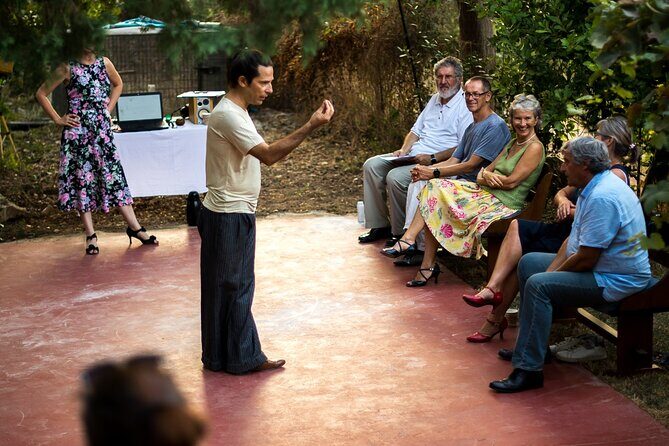 Tango Lessons in Apocoronas Area - FAQ