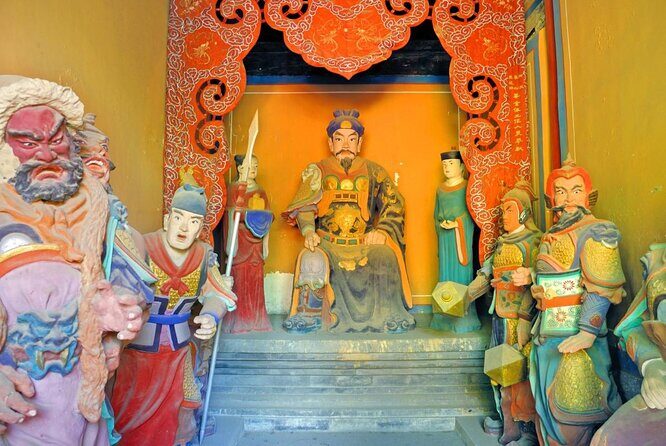 Taoist Culture: Dongyue and White Cloud Temples, Lunch and Malliandao Tea Street Visit - Key Points