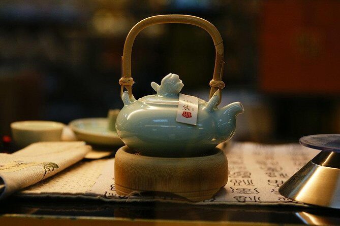 Taoist Culture: Dongyue and White Cloud Temples, Lunch and Malliandao Tea Street Visit - FAQs