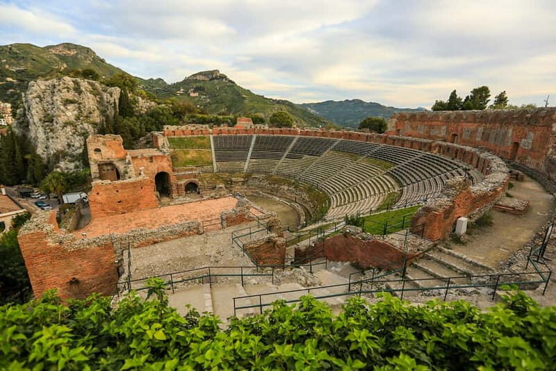 Taormina: Ancient Theater Skip-the-Line Ticket & Audio Guide - What to Expect When Visiting the Ancient Theater of Taormina