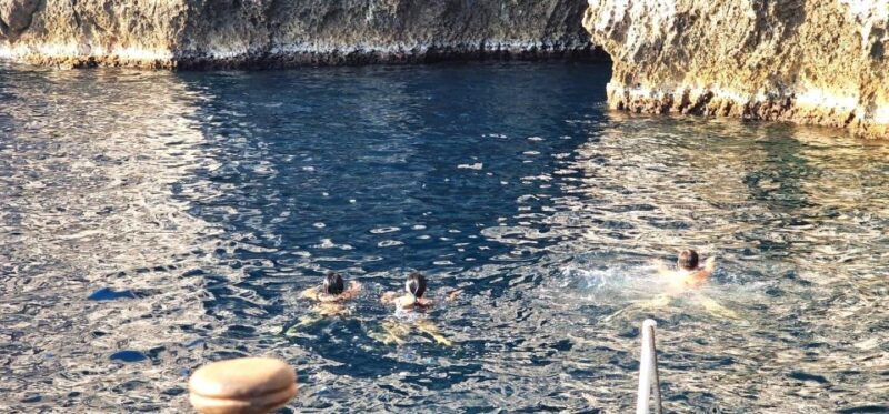 Taormina Coast : Classic Tour with aperitif - Key Points