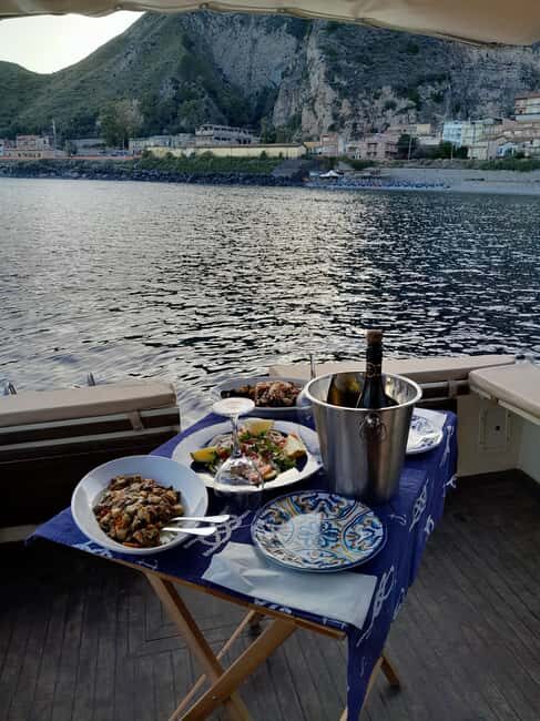 Taormina: Isola Bella Boat Tour with Prosecco Onboard - Authentic Reviews and Insights