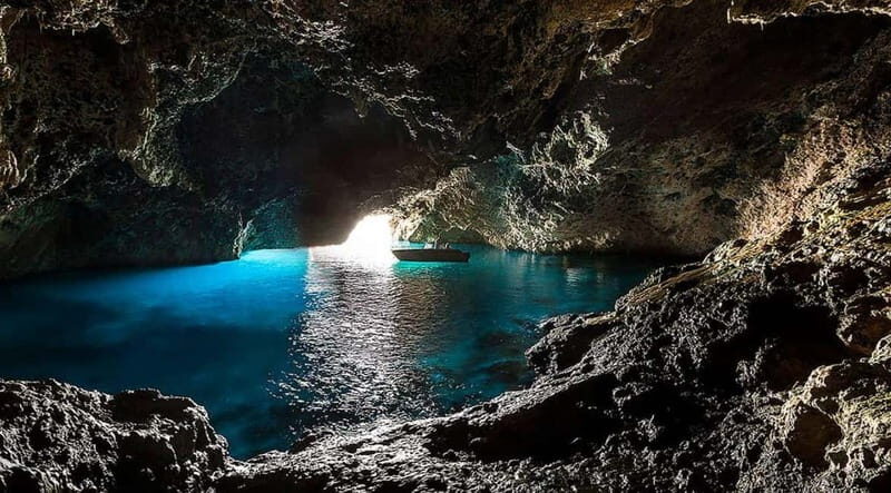 Taormina: Isola Bella Tour with Swimming, Fruit and Prosecco - The Value and Practicalities