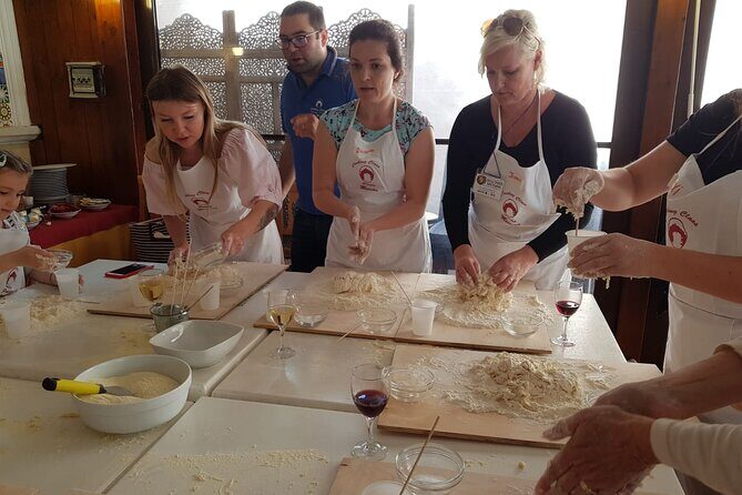 Taormina Pizza Making Class- From Messina - Frequently Asked Questions