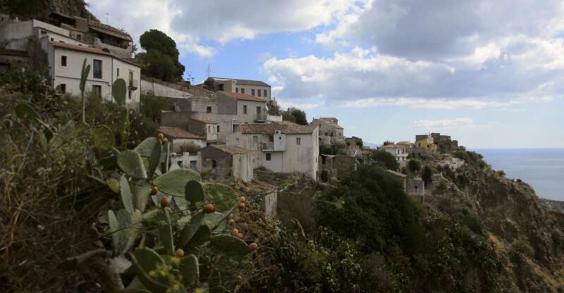 Taormina: The Godfather Film Tour to Savoca and Forza d'Agrò - An In-Depth Look at the Tour Experience
