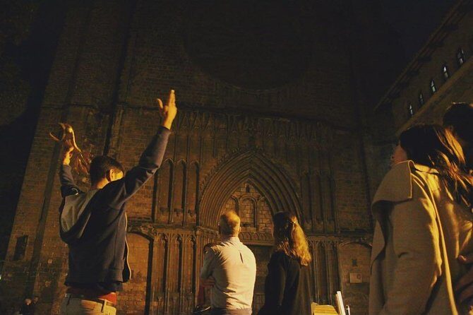 Tapas and Wine Walking Tour in Barcelona - In-Depth Look at the Tour Experience