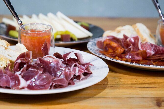 Tapas Dinner and Flamenco Show in Valencia - The Sum Up: Who Will Love It