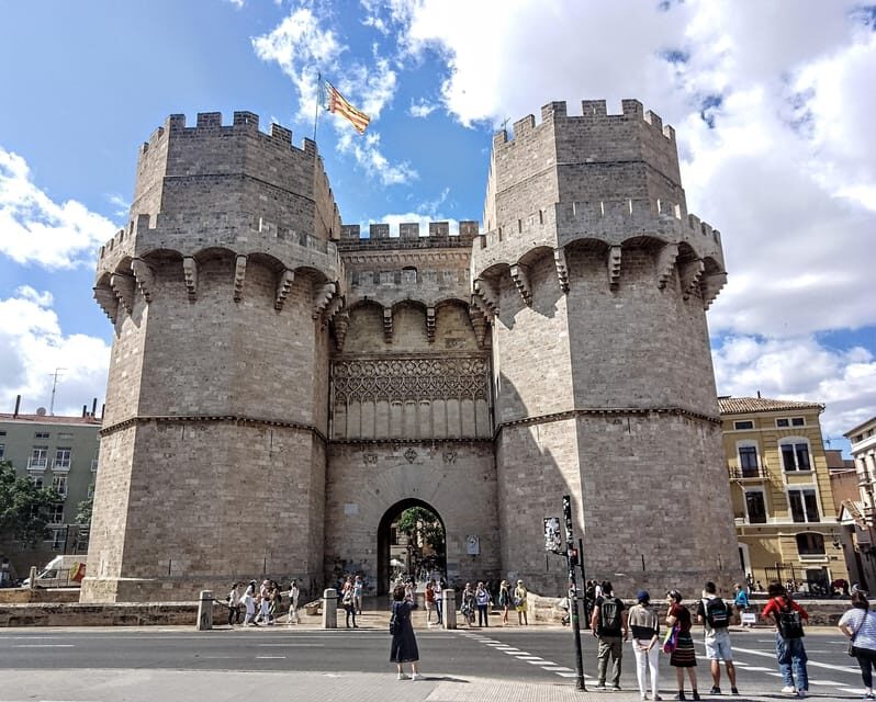 TAPAS GASTRONOMIC TOUR - The Experience in Real Terms Based on Reviews