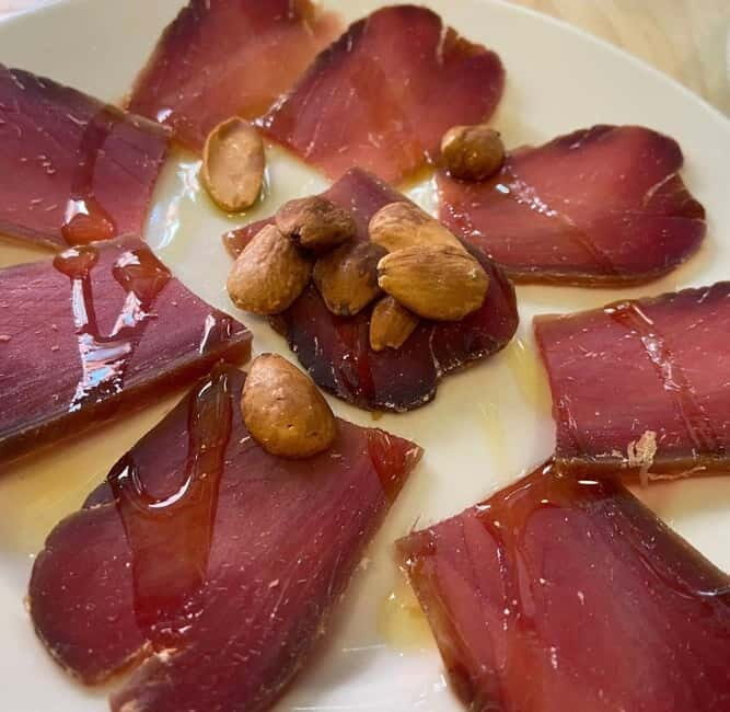 Tapas Tour of the center of Madrid in small groups - Authenticity & Cultural Insights