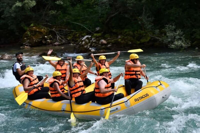 Tara Rafting with Breakfast and Lunch - The Heart of the Experience: Rafting on Tara River