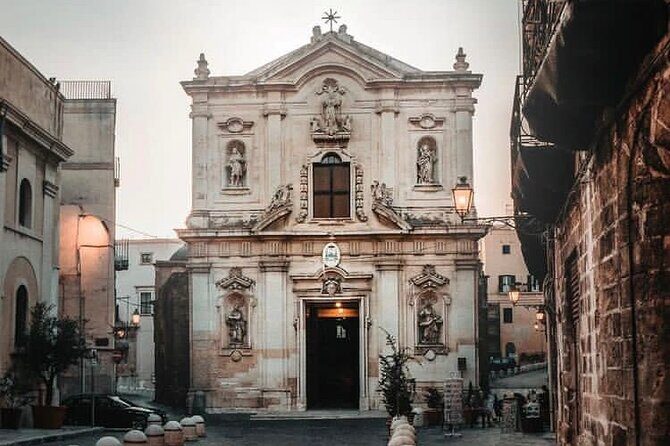 Taranto : Relax on one of the most beautiful beaches - FAQs