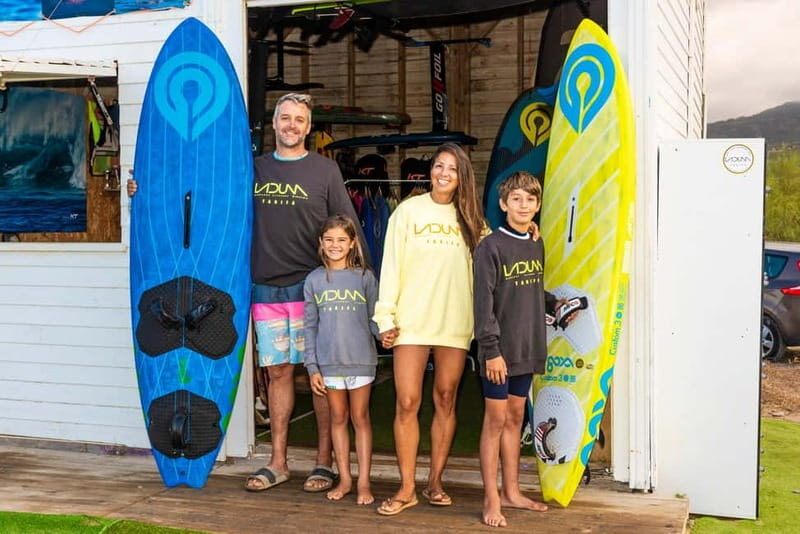 Tarifa, Cadiz: Windsurfing lessons for all levels and all ages - Key Points