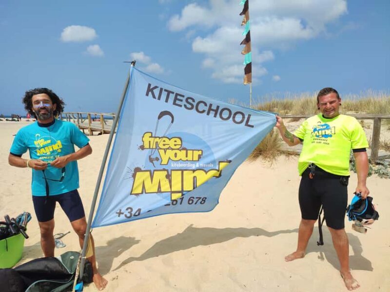Tarifa: Private Kite lesson - An In-Depth Look at the Kite Lesson Experience