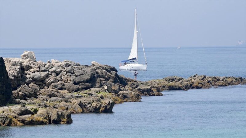 Tarifa: Sailboat Tour, Snorkelling, Tapas & Drinks - An In-Depth Look at the Tarifa Sailing Tour