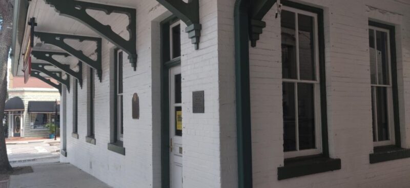 Tarpon Springs: Ghost & History Tour by Silent Slayer Tours - An In-Depth Look at the Tarpon Springs Ghost & History Tour