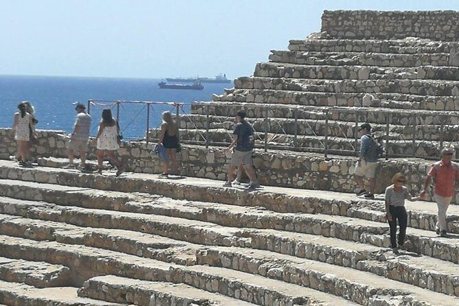 Tarragona Tour - The Role of Guides