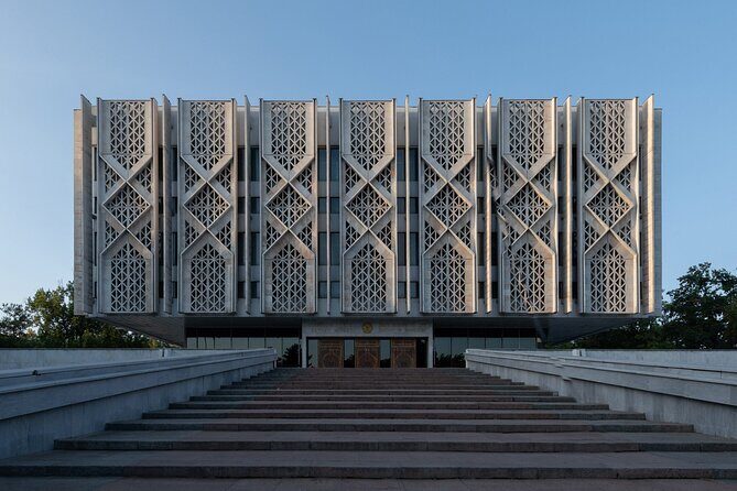 Tashkent Soviet Architecture (Modernism) and Subway station tour. - Exploring Tashkent’s Soviet Modernism and Subway: A Detailed Review