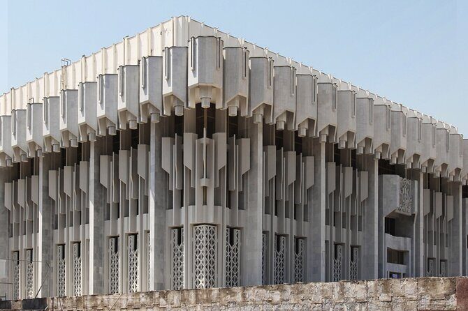 Tashkent Soviet Architecture (Modernism) and Subway station tour. - The Sum Up