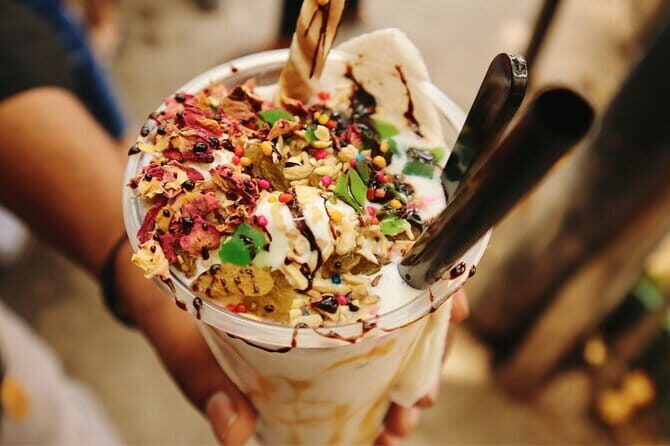 Taste Famous & Best Street Food of Old Delhi (Jama Masjid) - An In-Depth Look at the Old Delhi Food Tour