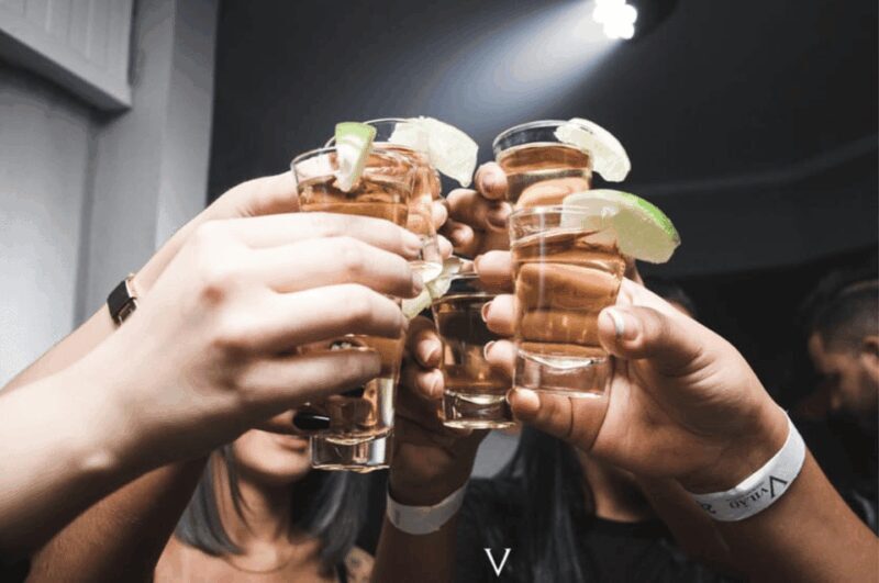 Taste of Nice: Gastronomic tour and pub crawl for groups of 6+! - An In-Depth Look at the Culinary and Nightlife Experience