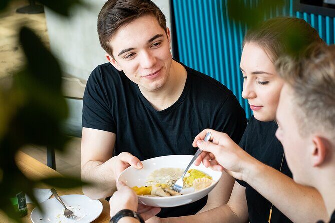 Taste of Poland - Old Town food tour and guided walk in one - The Experience: A Deep Dive into Warsaw’s Old Town