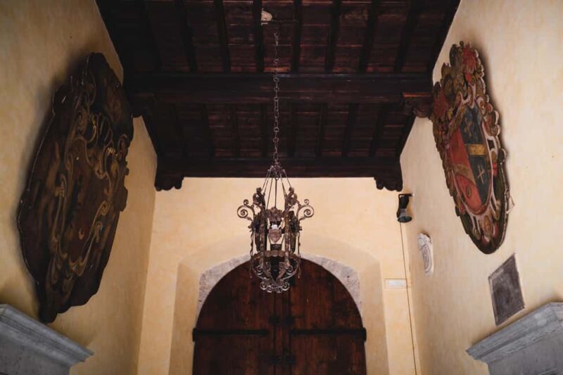 Tastes of History at Castello il Palagio - Key Points