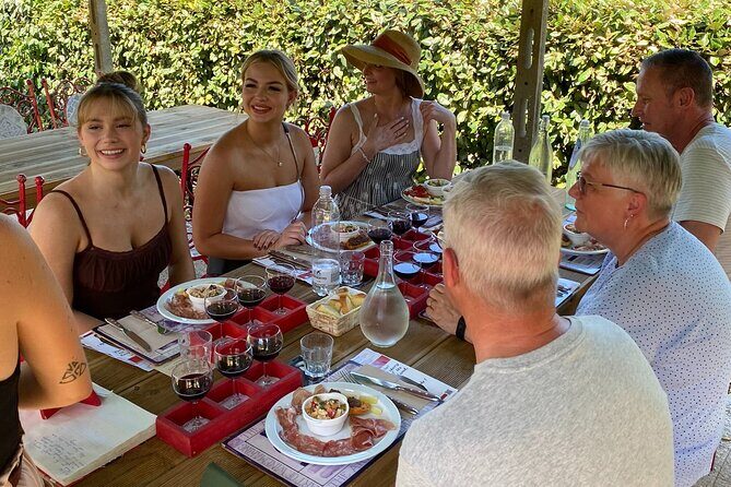 Tasting in a Tuscan Vineyard with transfer from Lucca - FAQ