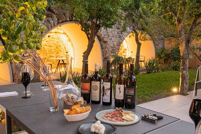 Tasting of 5 Wines with Typical Products in Sorrento - Key Points