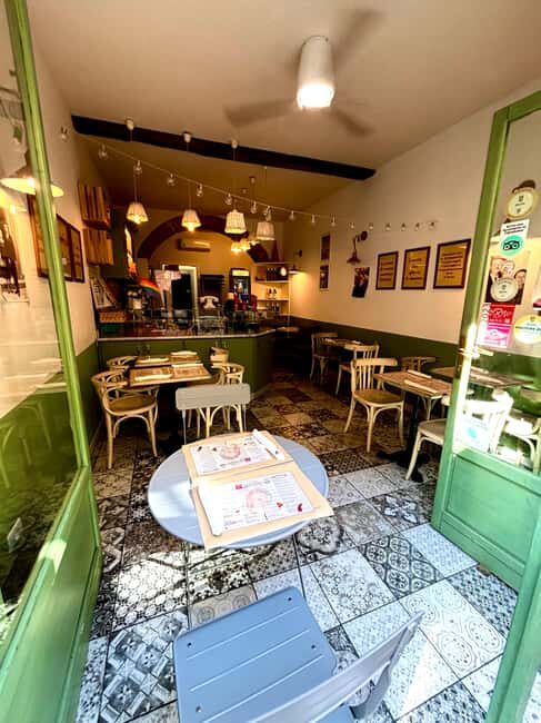 Tasting of Calabrian Friselle, historic pizzas, and Italian wines in Turin - Tasting of Calabrian Friselle, Historic Pizzas, and Italian Wines in Turin