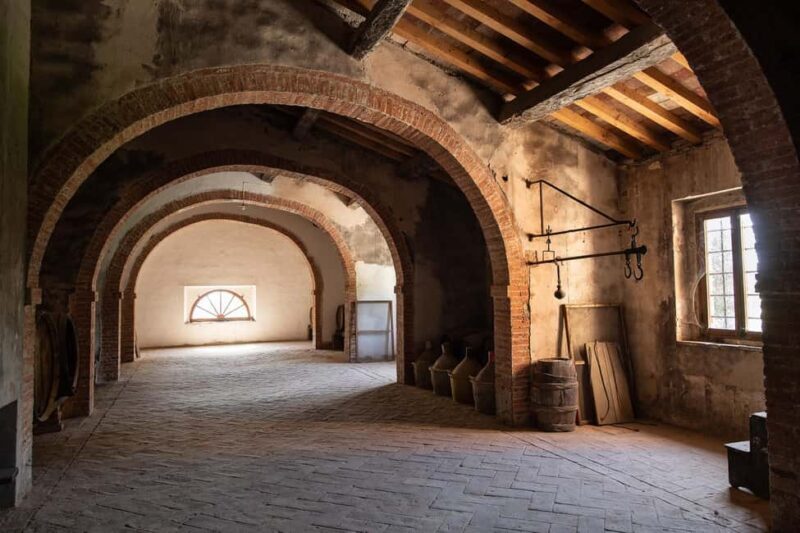 Tastings in the villa - THE SECRETS OF THE TORRIOLO ESTATE - Key Points