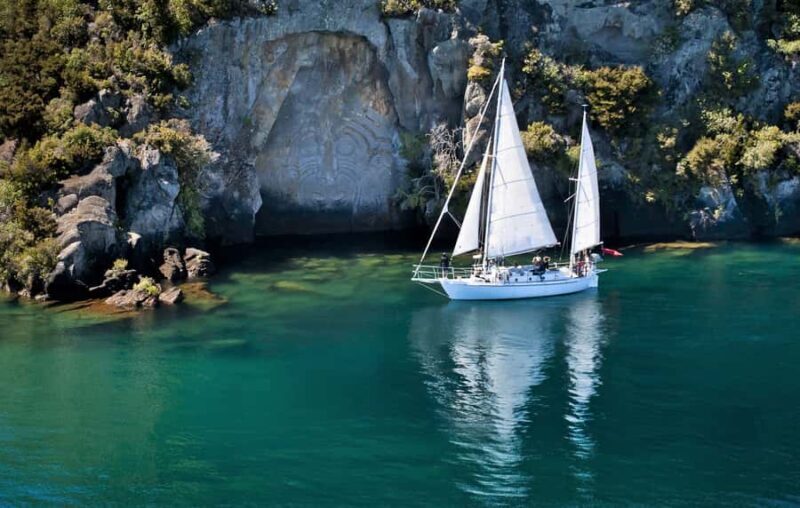 Taup: Sail Barbary Eco Sailing to the Maori Rock Carvings - Key Points