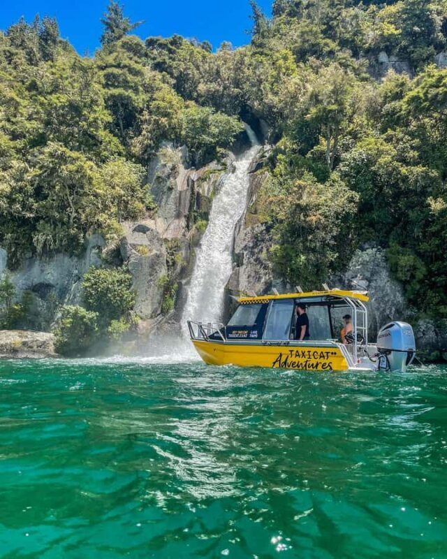 Taupo: Lake Taupo Western Bays Catamaran Tour with Bush Walk - Who Should Consider This Tour?