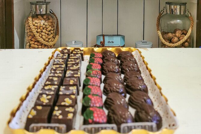 Tavira Tuk Tuk Tour - Chocolate Tour - Tavira City & Chocolate - Who Will Love This Tour?