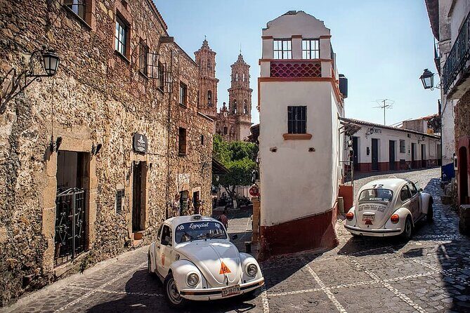 Taxco & Xochicalco Tour from Mexico City - FAQs