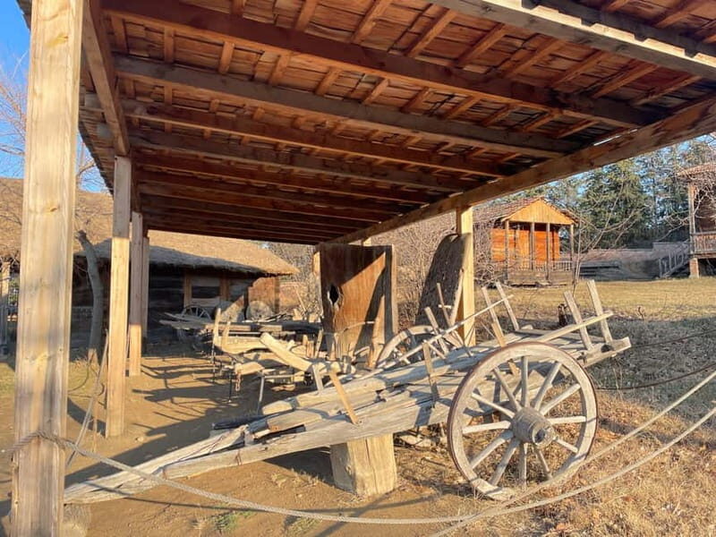 Tbilisi: 12 Regions of Georgia - Tour with Round Transfers - Key Points