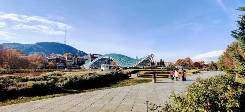 Tbilisi: 4 Bridges Walking Tour w/ Wine Ice Cream & Lemonade - A Detailed Look at the Tbilisi 4 Bridges Walking Tour