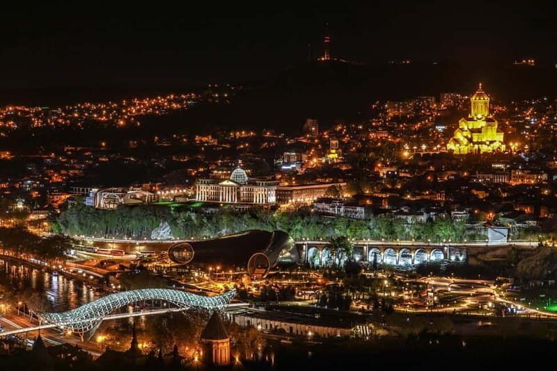 Tbilisi at Night: 2-Hour Express Guided Tour With Tastings - Key Points