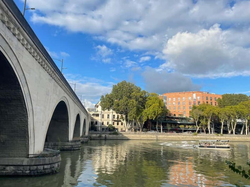 Tbilisi: Central Parks and Beautiful Cafes with 5 Tastings - Exploring Tbilisi’s Green Spaces and Panoramas