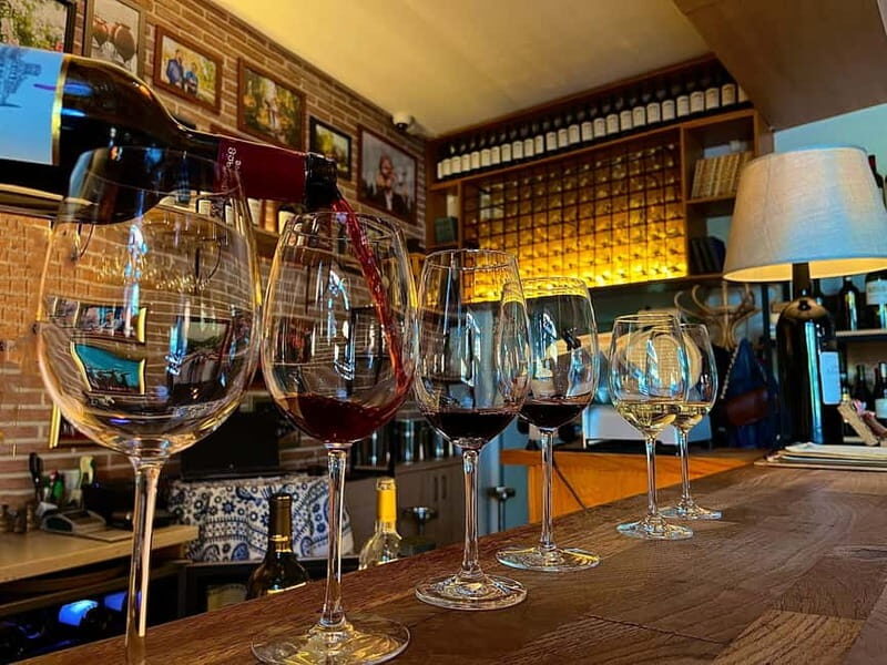 Tbilisi: Chronicle of Georgia, Old-town, Lake & 2 Cable Cars - Authentic Insights from Past Travelers